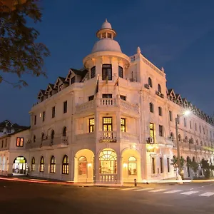 Queen's Канди
